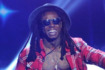 Bei den letztjährigen BET Awards in Los Angeles ließ es sich Lil Wayne nicht nehmen, aufzutreten