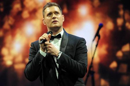 In Gedanken bei seinem Sohn? Michael Bublé ist derzeit nicht zu Hause