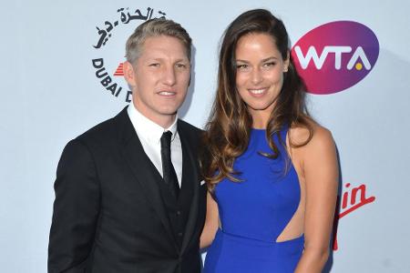 Bastian Schweinsteiger bei dem Event im Kensington Palast Arm in Arm mit seiner Freundin Ana Ivanovic