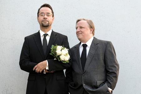 Prof. Boerne (Jan Josef Liefers, l.) und Kommissar Thiel (Axel Prahl) sind ab Herbst auch auf Youtube zu sehen