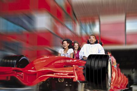 Die schnellste Achterbahn der Welt ist die Formula Rossa in Abu Dhabi