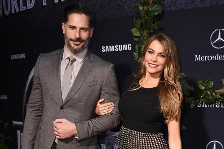 Joe Manganiello und Sofia Vergara auf dem roten Teppich bei der Premiere des Films 