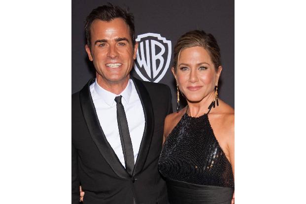 Seit zwei Jahren sind Jennifer Aniston und Justin Theroux nun schon verlobt, doch so wirklich eilig haben es die beiden nich...
