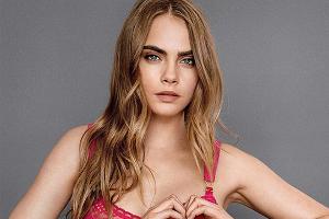 Cara Delevingne Piercing