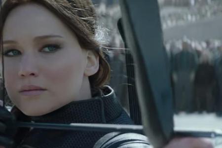 Jennifer Lawrence als Katniss Everdeen in 