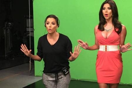 Eva Longoria wirkt relativ klein neben ihrer guten Freundin Roselyn Sánchez