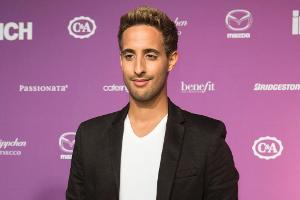 Sami Slimani gewann für seine Arbeit als Internet-Blogger den InTouch Award als "Social Media Star"