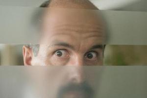 "Stromberg - Der Film": Bürotyrann Stromberg hat von den Plänen über die Schließung seiner Filiale Wind bekommen