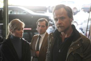 Marthalers erste Spur im neuen Mordfall führt ihn und seine Kollegen zu einem Schrottplatzbesitzer