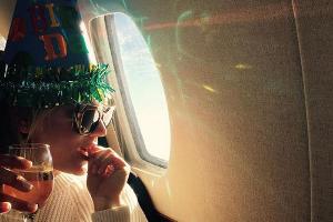 Sie feiert ihren 30. Geburtstag mit Freunden an einem unbekannten Ort: Schauspielerin Kaley Cuoco