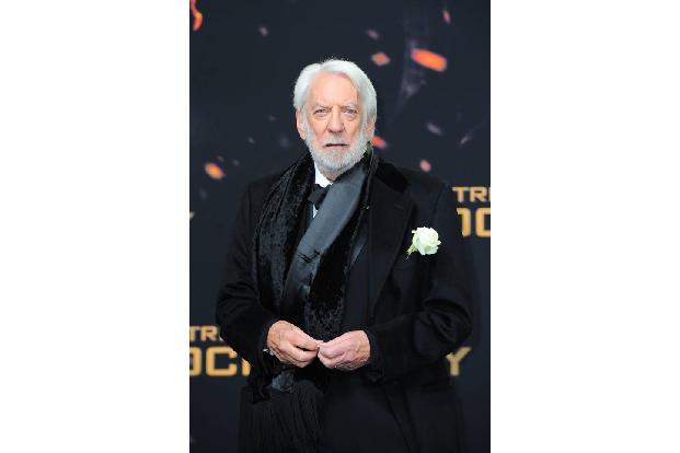 ...80 Lebensjahre wollte selbst Donald Sutherland auf der Weltpremiere in Berlin nicht fehlen, obwohl er als Bösewicht im 