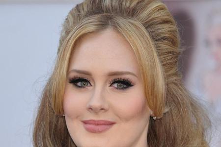 Vor der Geburt ihres Sohnes Angelos zog sich Adele aus dem Musikbusiness zurück - jetzt ist sie zurück