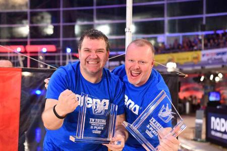 Die Sensation ist Perfekt: Stefan Raab (r.) und Elton holten sich beim letzten 