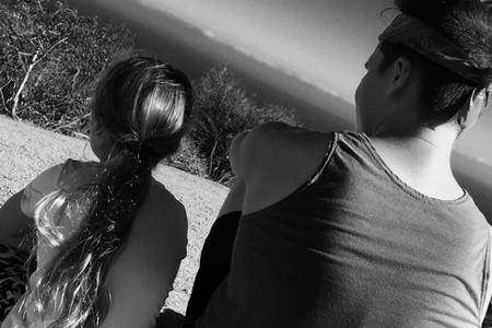 Brooklyn und Harper Beckham beim Wandern