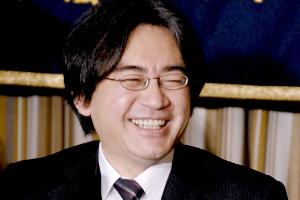 Satoru Iwata auf einer Pressekonferenz im April 2009