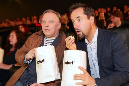 Auch die Ermittler Axel Prahl und Jan Josef Liefers müssen bis September warten, bis sie wieder neuen 