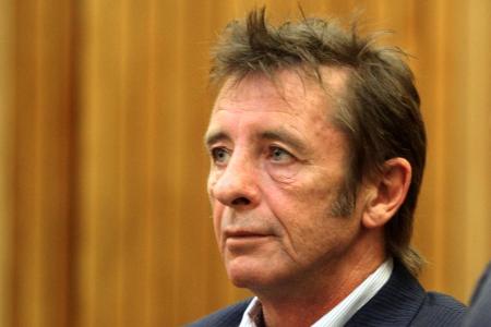 AC/DC-Schlagzeuger Phil Rudd bei einer Anhörung vor Gericht