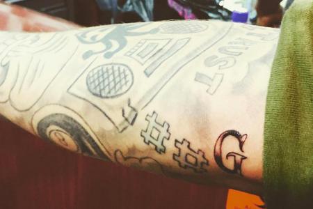 Justin Bieber ließ sich ein rotes 