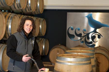 Aurélie Julien, die Önologin des Weinguts Aureto