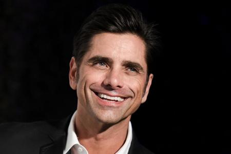 John Stamos hat nach überstandenem Entzug wieder gut lachen