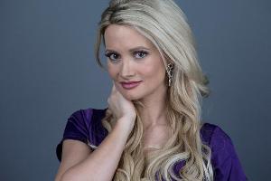 Enthüllungs-Bunny Holly Madison schrieb ihr "Playboy"-Buch nach eigener Aussage für ihre zweijährige Tochter