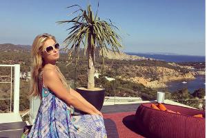 Nach der Hochzeit ihrer Schwester Nicky Hilton mit James Rothschild am vergangenen Wochenende gönnt sich Paris eine Auszeit.