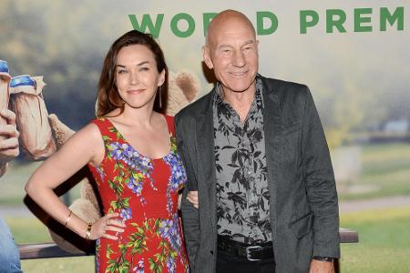 Auf dem roten Teppich bei der Premiere von 