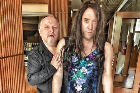 Hat sich Axel Prahl eine Jüngere geschnappt? 