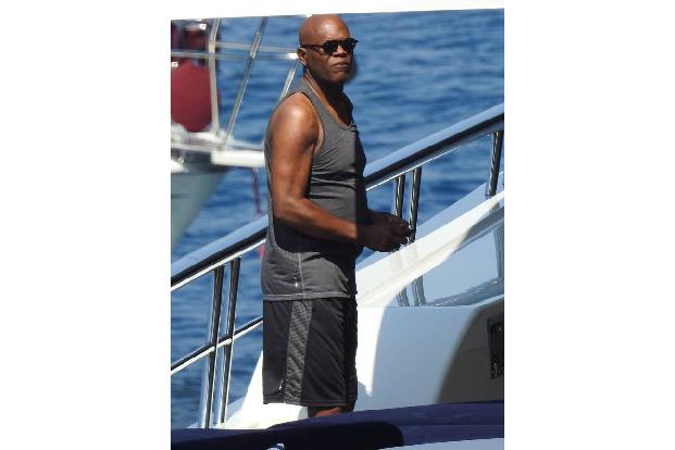 ...Samuel L. Jackson. Der Hollywood-Star und der ehemalige Basketball-Star Magic Johnson haben sich mit ihren Familien einfa...