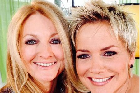 Frauke Ludowig (l.) und Inka Bause scheinen sich gleichermaßen über Bauses Berufung in die 