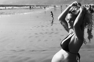 Wunderschön schwanger: Sandy Mölling zeigt ihre Baby-Kugel