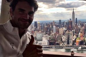 Ende August über den Dächern einer US-Metropole: Tennis-Superstar Roger Federer