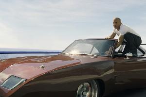"Fast & Furious 6": Dom (Vin Diesel) muss alles riskieren, um Shaw zu stoppen und sein eigenes Leben zu retten