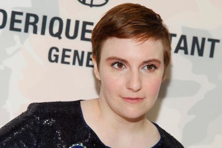 Auch für sie ist der Pixie-Cut die richtige Wahl: Lena Dunham (29) hat sich für eine besonders kurze und freche Variante ent...