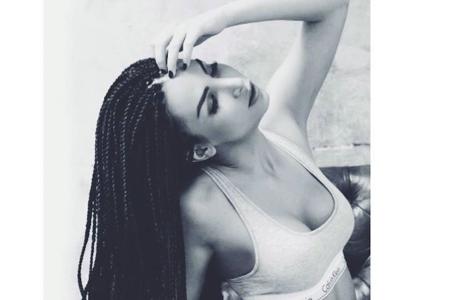 08 Sila Sahin httpsde-de.facebook.comSilaSahinFansite 11880458_943473742380484_8630132754950390855_n.jpg