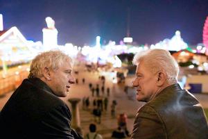"Tatort: Die letzte Wiesn": Die Hauptkommissare Franz Leitmayr (Udo Wachtveitl) und Ivo Batic (Miroslav Nemec) unterhalten s...