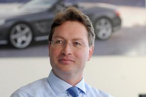 Mercedes-Vertriebsvorstand Ola Källenius: "Mehr Frauen als Kundinnen gewinnen"