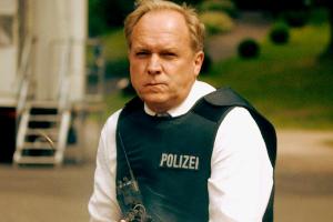 "Tatort: Im Schmerz geboren": Ulrich Tukur ermittelt als Kommissar Felix Murot