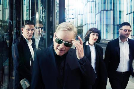 New Order haben ein neues Album herausgebracht