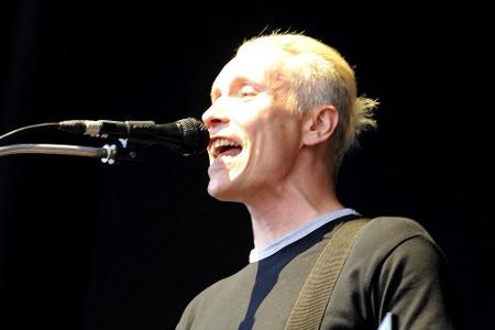 Die-Ärzte-Frontmann Farin Urlaub bei einem Auftritt