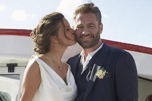 Julia und Sasha im Hafen der Ehe