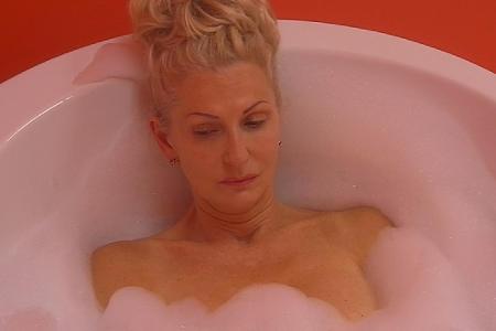 01b Tag10_Desiree_wanne1_2.jpg