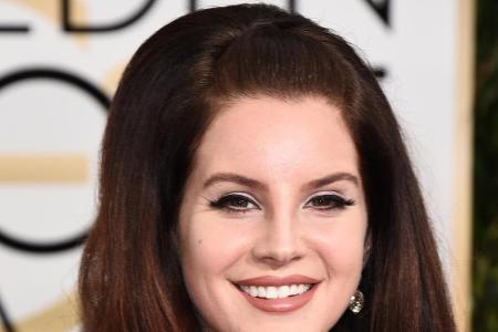 Lana Del Rey bei den Golden Globes 2015