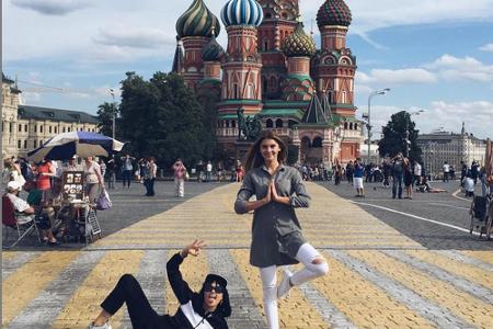 Bonnie Strange (l.) und Stefanie Giesinger sind richtig dicke Freundinnen und reisen sogar gemeinsam