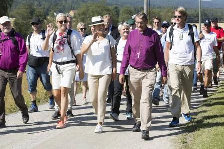 ...sechs Kilometer die sie zurücklegten waren Teil der sogenannten Klima-Pilgerwanderung, die im Dezember beim Klimagipfel i...