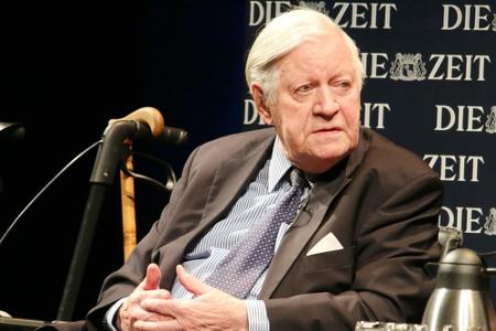 Helmut Schmidt bei einer Veranstaltung der 
