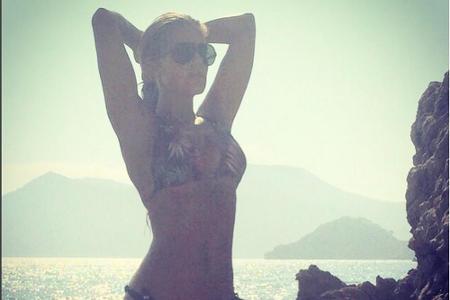 So sexy präsentiert sich Sylvie Meis auf Ibiza