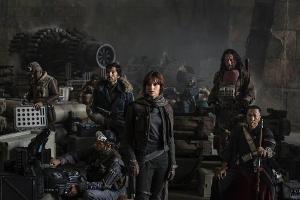 Die Darsteller von "Rogue One": Riz Ahmed, Diego Luna, Felicity Jones, Jiang Wen und Donnie Yen (v.l.n.r.)