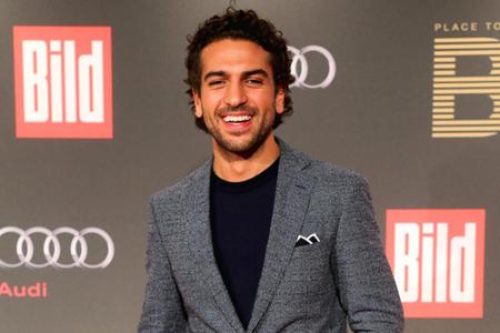 Elyas M'Barek ist dreimal sitzengeblieben und trotzdem zum Streber avanciert
