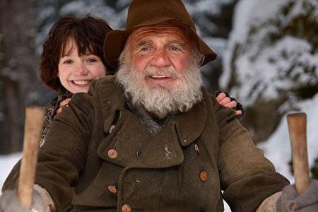 Heidi (Anuk Steffen) und Almöhi (Bruno Ganz)